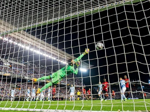 Gần 10 năm, Man United mới làm được điều này
