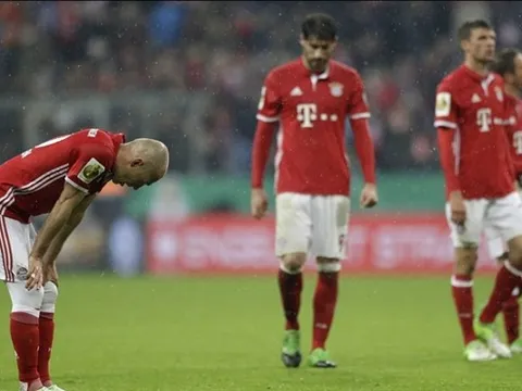 Gần 2 thập kỷ, Bayern mới bết bát như hiện nay