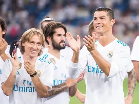 Gạt Ronaldo, CĐV chọn Luka Modric giành 'The Best'
