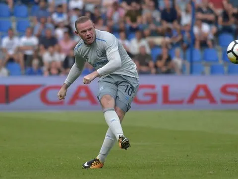 Genk 1-1 Everton: Rooney viết tiếp giấc mơ