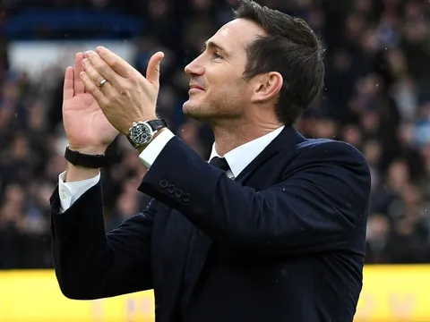 Gerrard, Lampard đua nhau dự đoán Top 4 Ngoại hạng Anh mùa tới