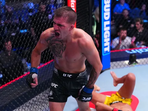 Đánh cược sự nghiệp trong 4 ngày: Cuộc lội ngược dòng điên rồ của Cody Durden tại UFC