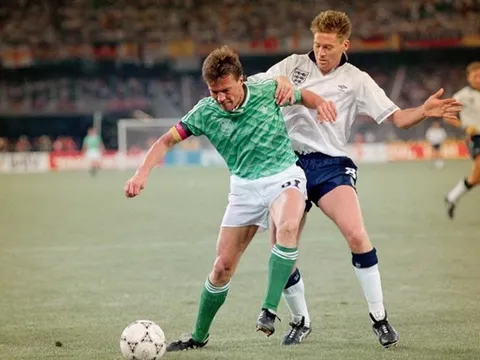 Huyền thoại Lothar Matthaus rơi lệ trong ngày Đức tủi hổ rời World Cup