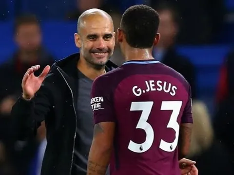 Pep ca ngợi trò cưng trước đại chiến với Chelsea