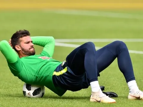 Tuyên chiến Real Madrid, Liverpool đặt 70 triệu bảng lên bàn đàm phán