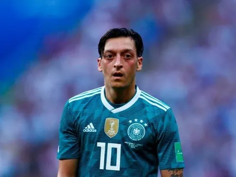 Wenger: "Có một Ozil rất khác ở World Cup"