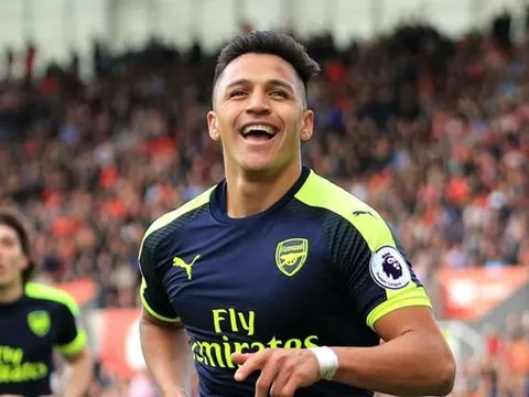 Ghi bàn hay - kiến tạo giỏi, Sanchez được Wenger ngợi khen