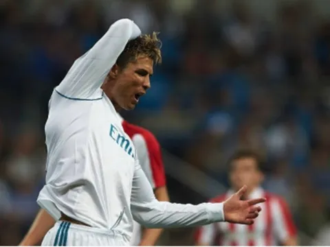 Ghi bàn, Ronaldo vẫn nổi giận với chính mình