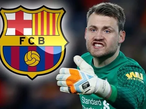 Barcelona bất ngờ chú ý đến thủ môn... dự bị của Liverpool