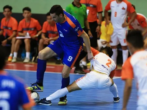 Giải futsal cúp VFL hấp dẫn đến phút chót