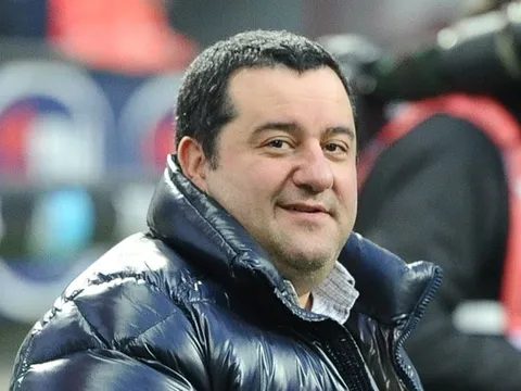 'Giận cá chém thớt', Chelsea đổ tội cho Raiola