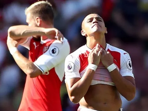 Giành FA Cup, Arsenal sẽ lún sâu vào tai họa