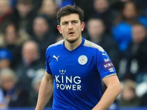 Giữa bão tin đồn, mục tiêu của Man Utd trở lại tập luyện