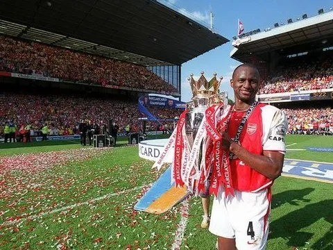 Góc Arsenal: Hãy đến nước Mỹ và mang Patrick Vieira về đây!