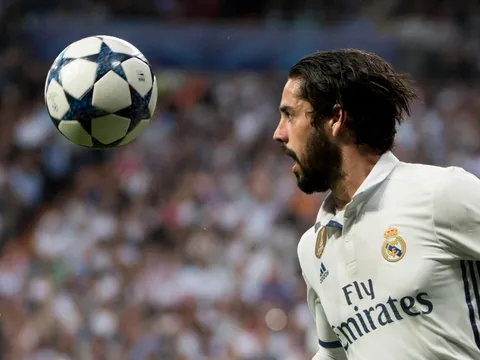 Góc chiến thuật: Simeone bất lực vì "mối nối" Isco