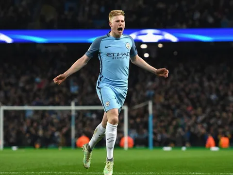 Góc siêu phẩm: Cú đá phạt mẫu mực của De Bruyne vào lưới Barca