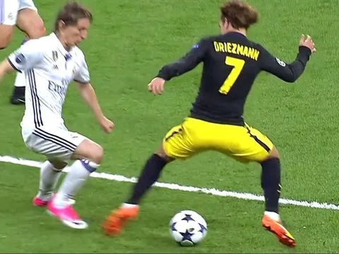 Griezmann gia nhập 'hội những siêu sao bị sỉ nhục'