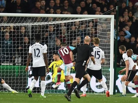 Thua West Ham, Tottenham sớm tung cờ trắng