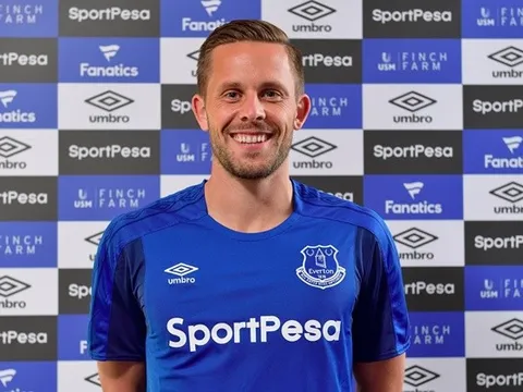 Nhìn lại hành trình điên rồ của thương vụ Gylfi Sigurdsson