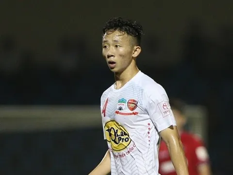 HAGL thiệt quân nặng hết lượt đi V-League 2018
