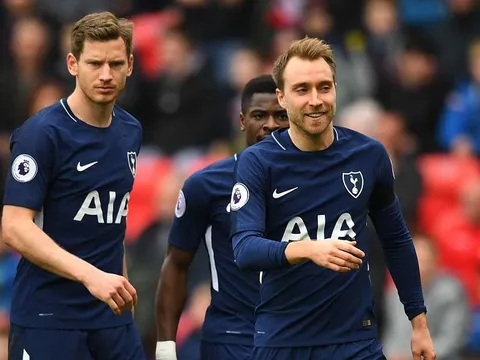 Hạ gục Stoke City, Tottenham gieo sầu cho Chelsea