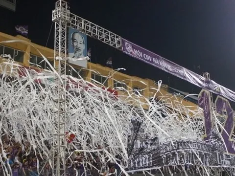 Hà Nội FC: Màn cổ vũ 3 trong 1