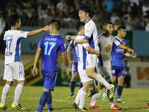 HAGL: Thích thì cứ... đá thắng thôi!