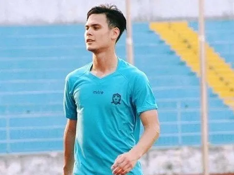 Hải Phòng tăng cường hàng phòng ngự bằng trung vệ Việt kiều Đức