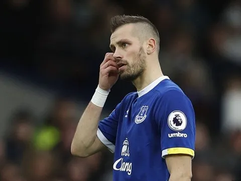"Hàng hớ" MU dự định chia tay Premier League