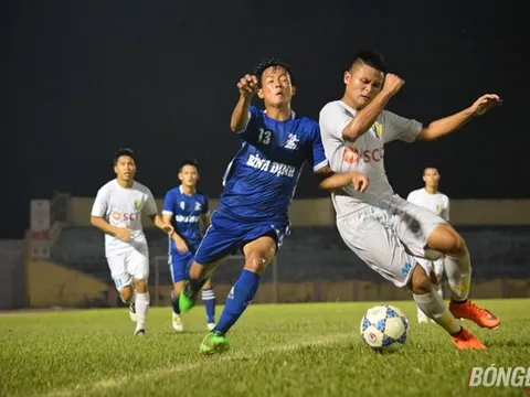 Xác định 3 đội bóng giành vé trực tiếp lên hạng nhất 2018