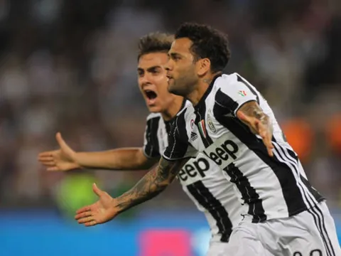 Hàng thủ 'cân' cả hàng công, Juve lên ngôi tại Coppa Italia