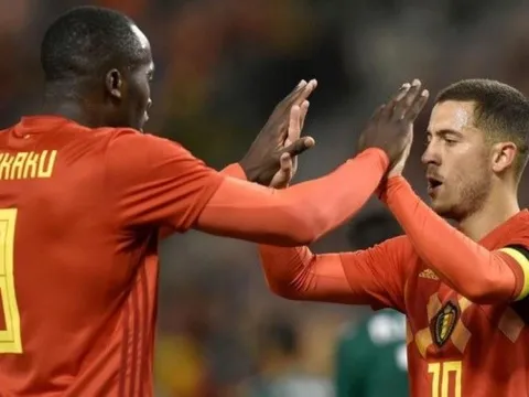 Hazard buộc tội Lukaku 'mất tích' trong suốt hiệp 1 trận đấu với Panama