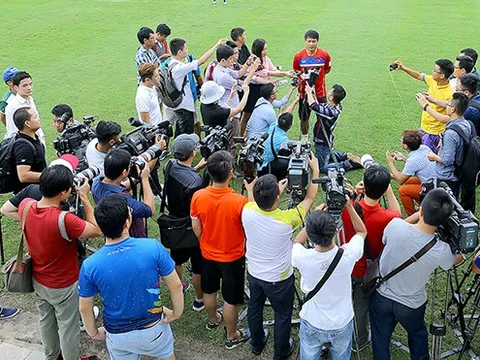Điểm tin bóng đá Việt Nam sáng 13/07: Hữu Thắng xác định bộ khung U22 Việt Nam