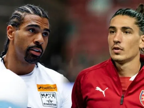 Hector Bellerin tiết lộ lời khuyên 'siêu dị' từ nhà VĐ Quyền anh