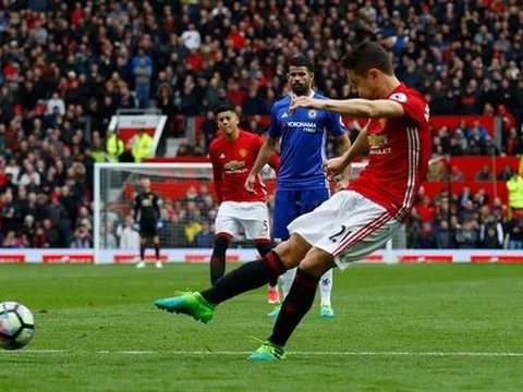 Herrera được 'bầu chọn' là cầu thủ xuất sắc nhất năm của... Tottenham