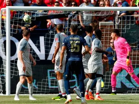 Highlights: Benfica 1-1 Juventus (Giao hữu ICC)