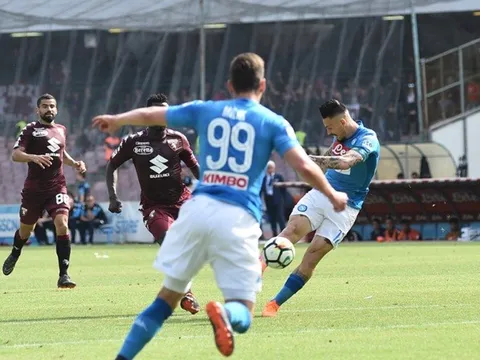 Highlights: Napoli 2-2 Torino (Vòng 36 Serie A)