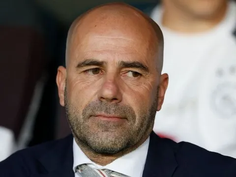 HLV Ajax đả kích: 'M.U của Mourinho nhàm chán, giết chết bóng đá đẹp'