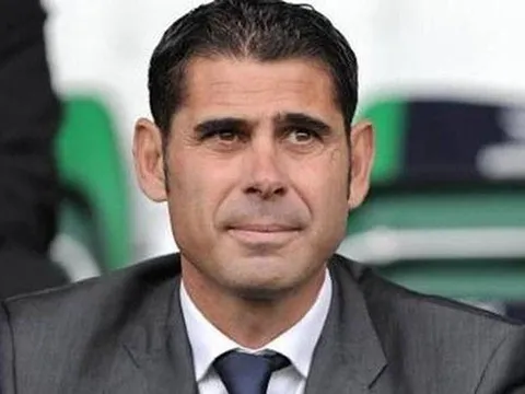 HLV Fernando Hierro có mang chân mệnh thiên tử như Zidane?