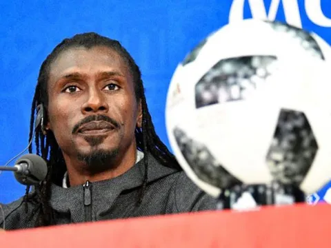 HLV Senegal phong cách nhất World Cup 2018