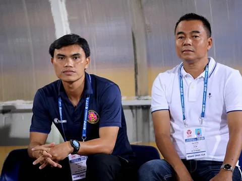 HLV Tài Em dùng người “siêu dị”, Sài Gòn FC vượt qua khó khăn