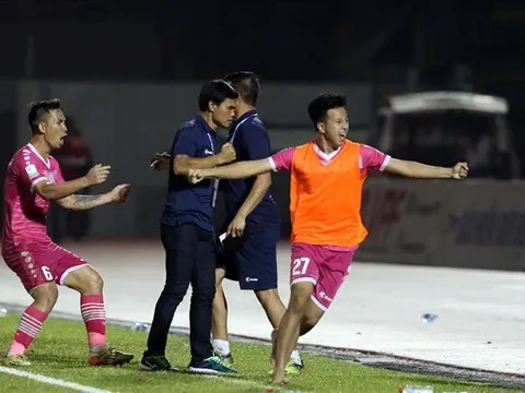 HLV Tài Em vui mừng với chiến thắng của Sài Gòn FC trước SLNA