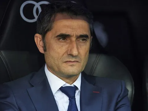 HLV Valverde nói gì khi Barcelona hòa Real và mất người?