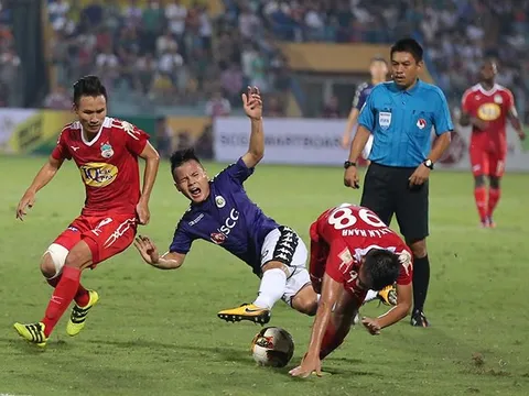 Hòa HAGL kịch tính, Hà Nội FC thót tim giành vé đi tiếp