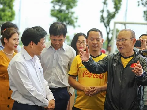 Học trò của ông Park Hang-seo lên tuyển trong nỗi nhớ cha