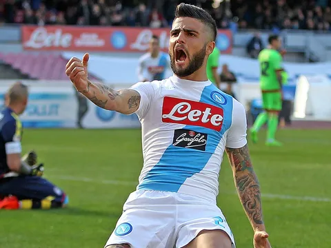 Hỏi mua sao Napoli, Chelsea nếm "trái đắng"