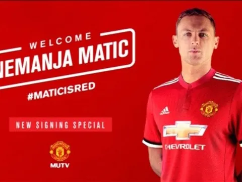 Hợp đồng của Man Utd đã "giết chết" Chelsea trong mùa thứ 2 của Conte