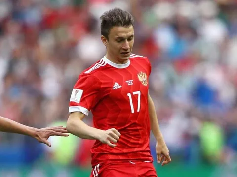 'Hot Boy' Golovin suýt đầu quân Arsenal vào năm ngoái