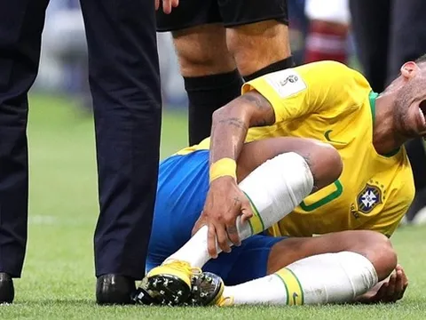 HLV Mexico: "Neymar là gã hề đáng xấu hổ của làng bóng đá"