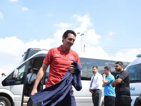 Hủy diệt đối thủ 8 bàn không gỡ, Arsenal khởi đầu kỷ nguyên Emery như mơ